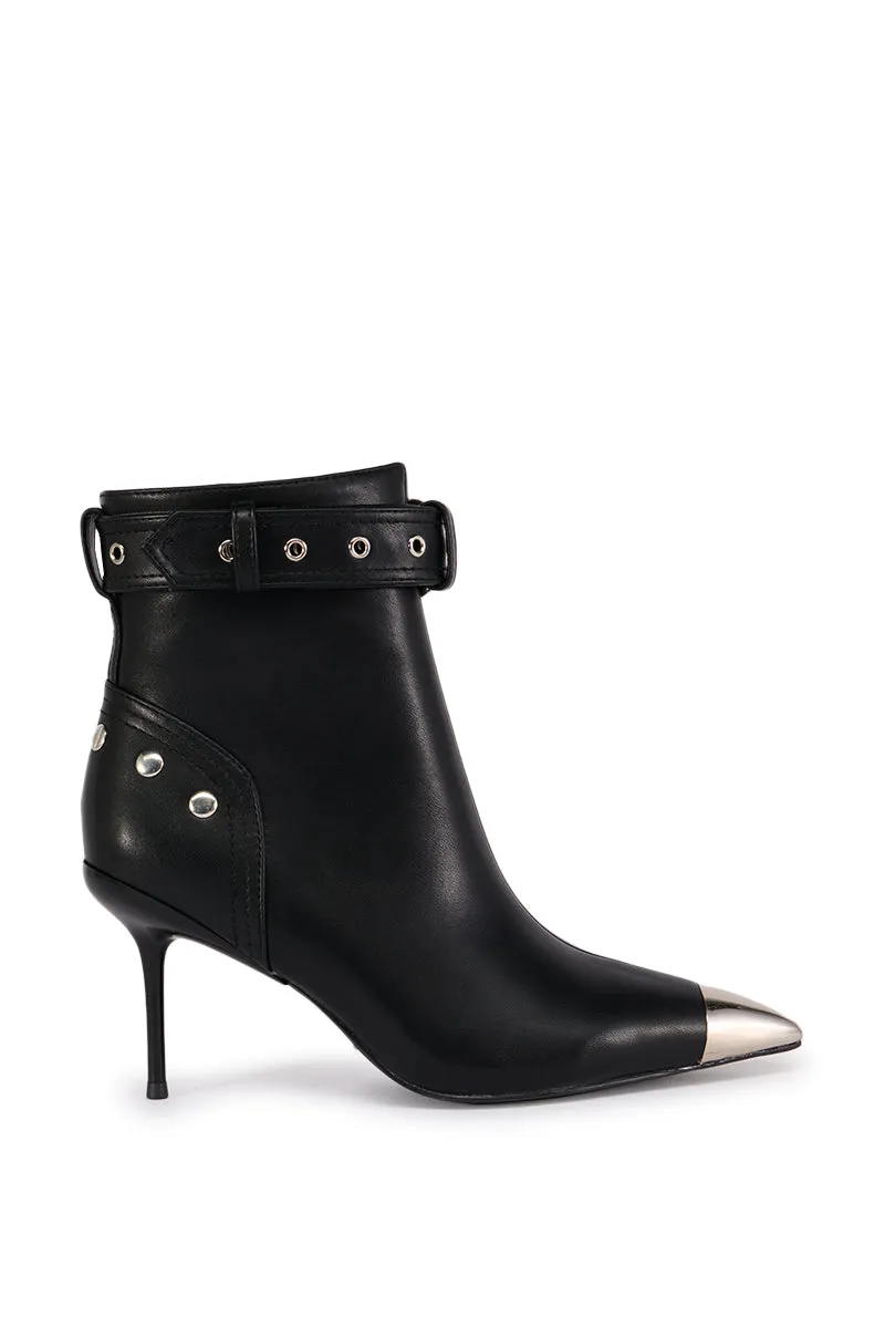 AZALEA WANG AMBERLY BLACK BOOTIE