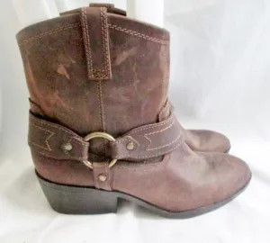 EUC Womens MOSSIMO SUPPLY CO. Leather HARNESS Engineer BOOTS 9.5 BROWN