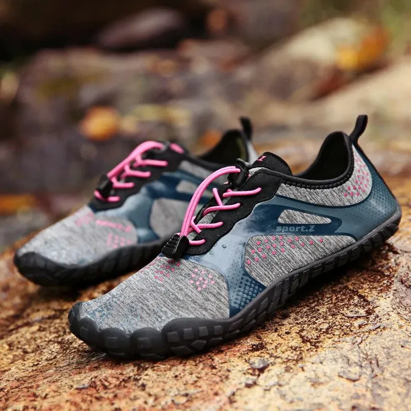 Illumino360 Outdoor Hiking Shoes