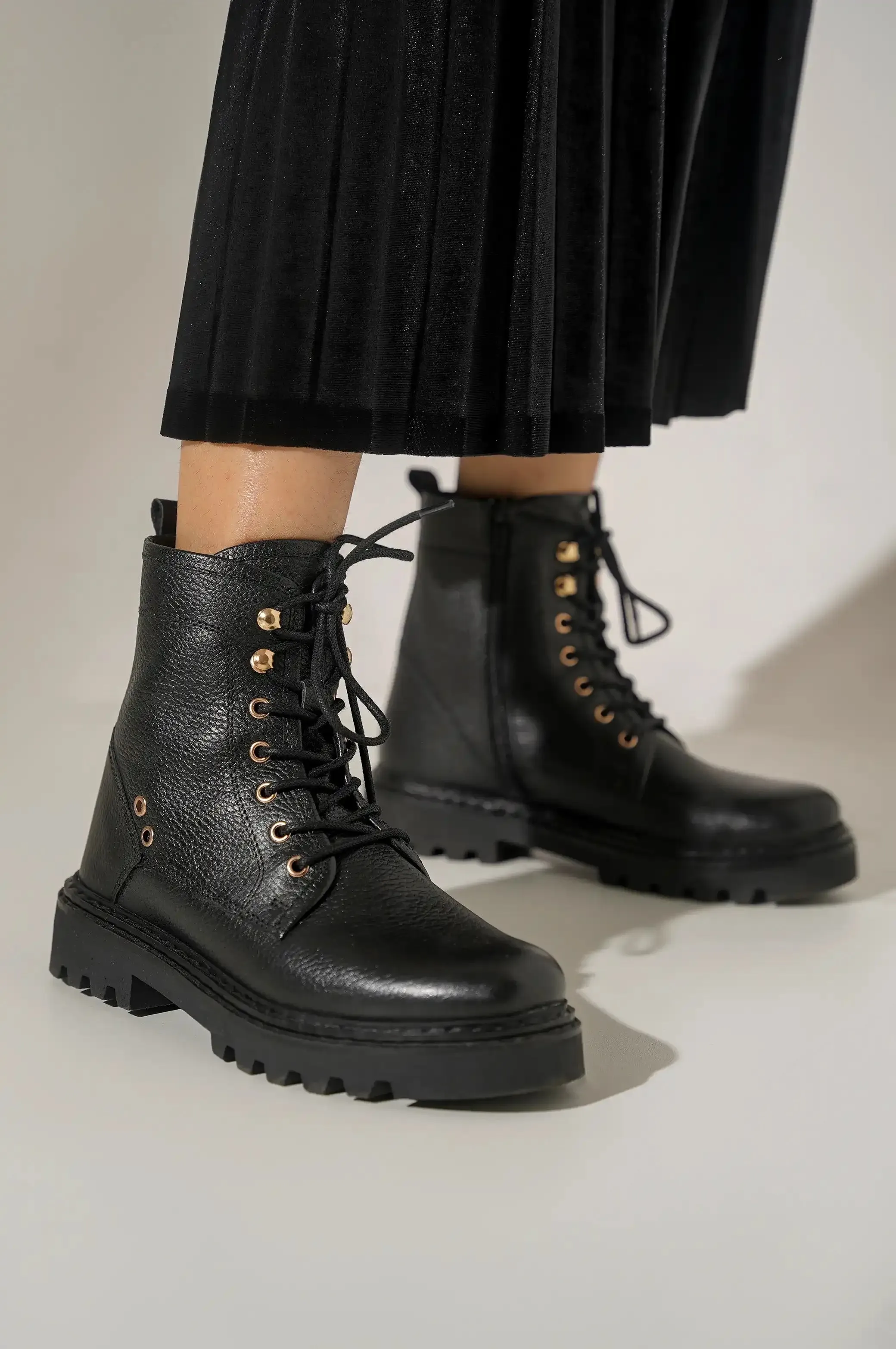 MIDNIGHT BIKER BOOT