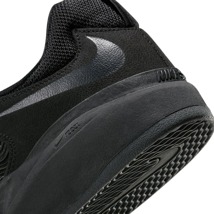 Nike SB Ishod Wair Premium Skateboard Shoe - Black/Black-Black-Black