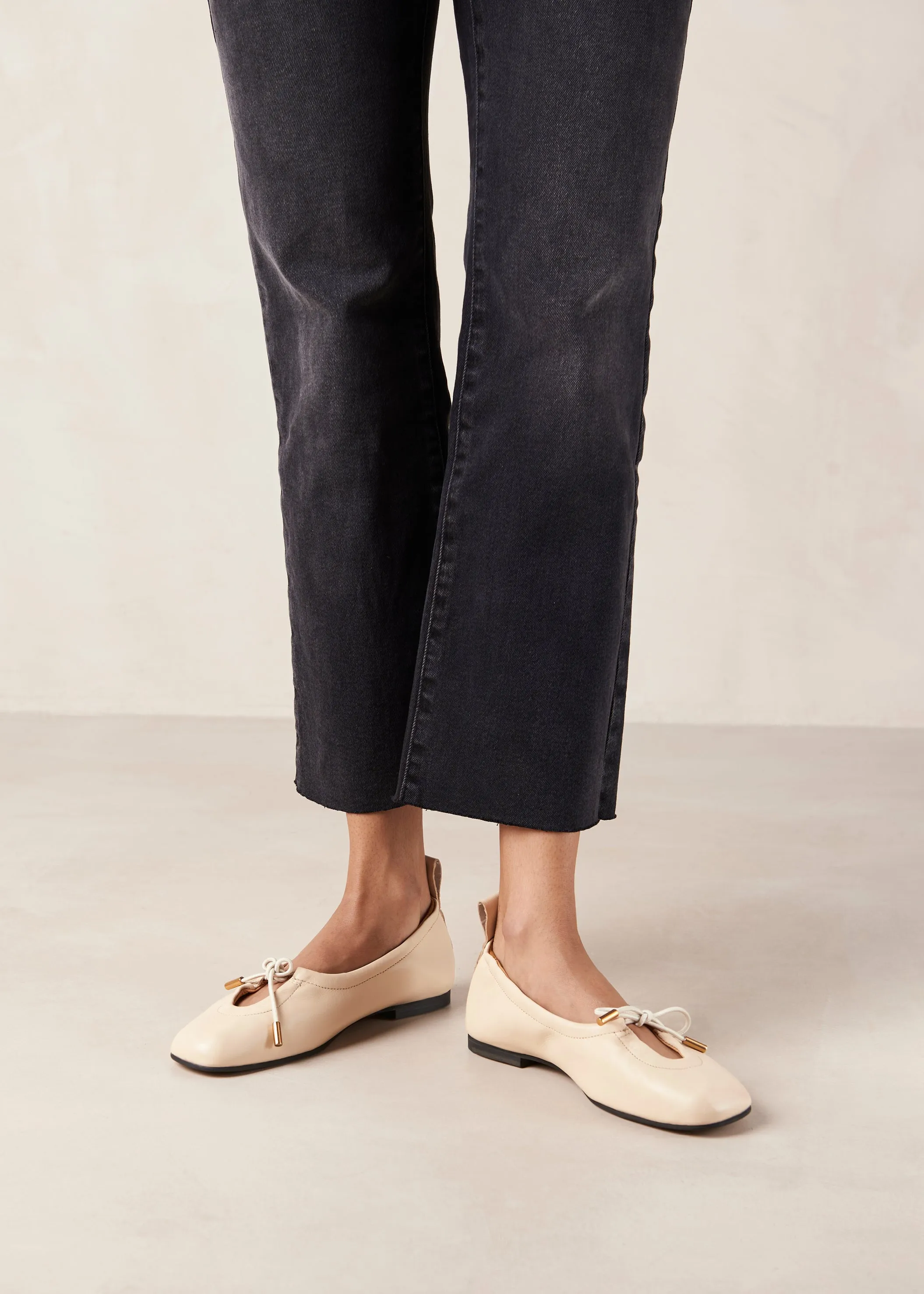 Rosalind Leather Ballet Flats Cream