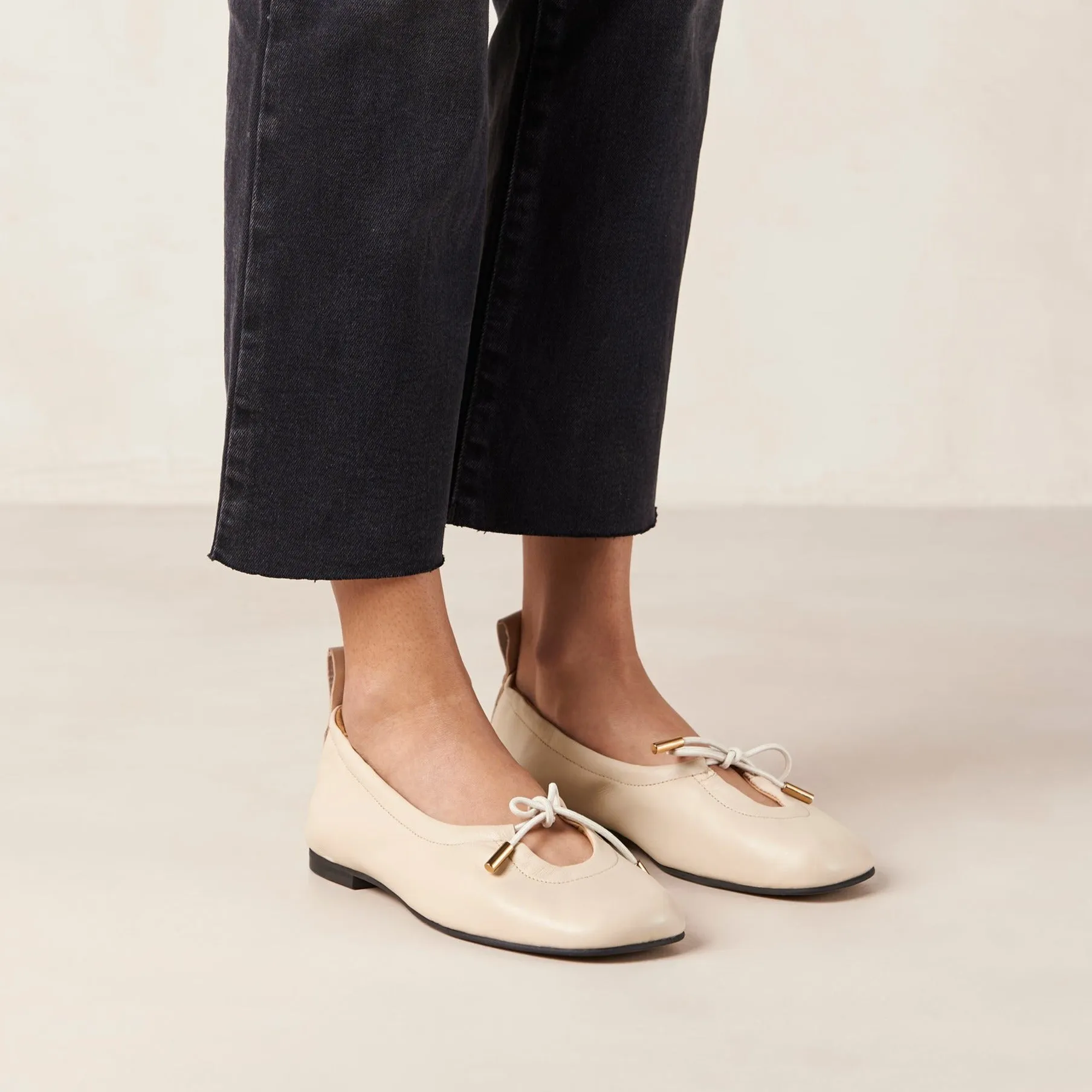 Rosalind Leather Ballet Flats Cream