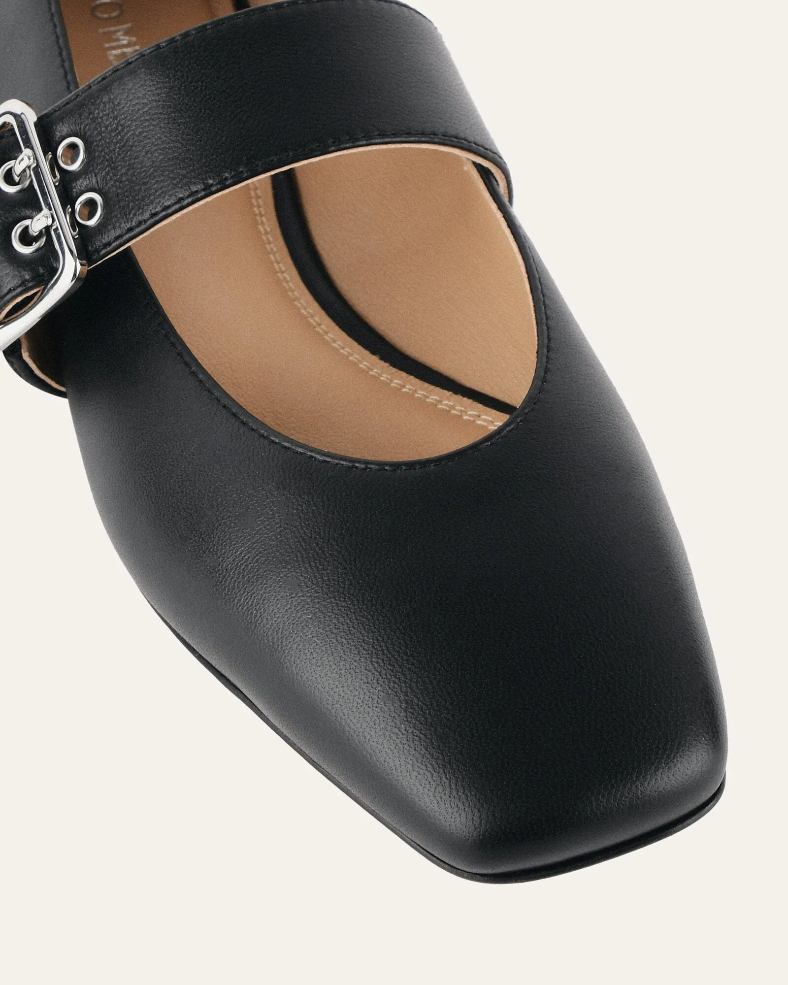 SARAH CASUAL FLATS BLACK LEATHER